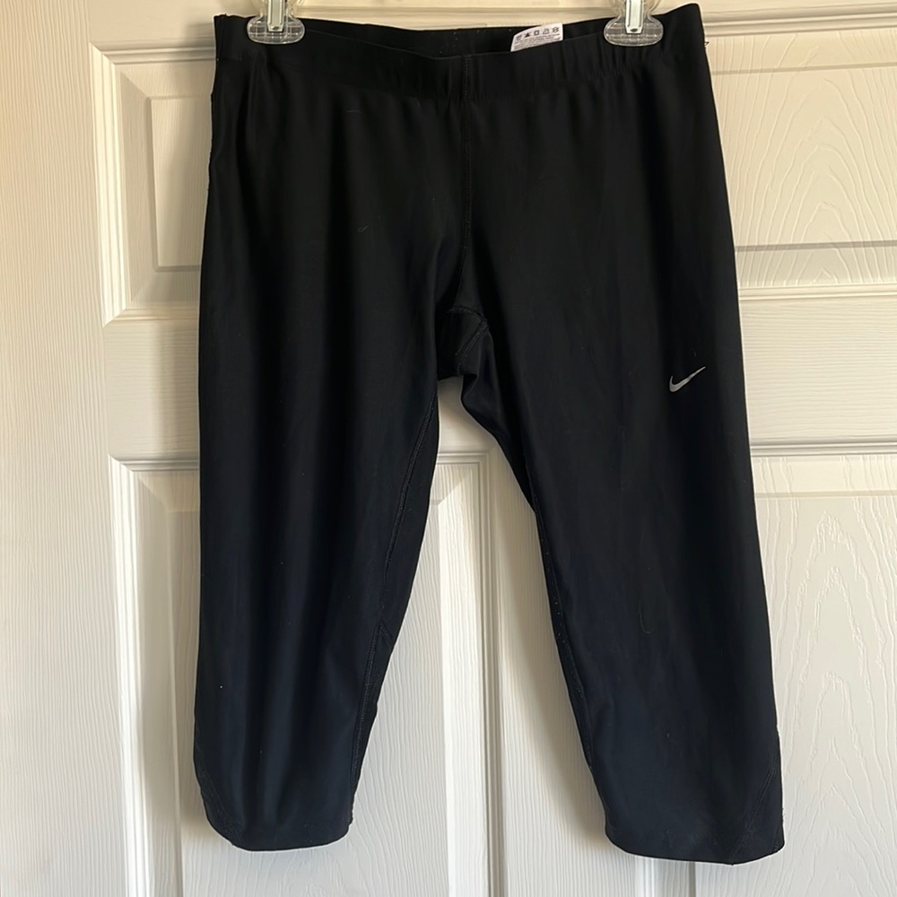Nike Capri Leggings Dri-Fit Black